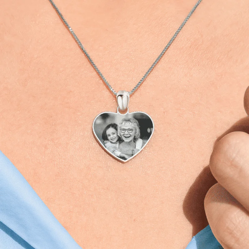 nature-inspired necklaces for women -Forever In My Heart Photo Necklace