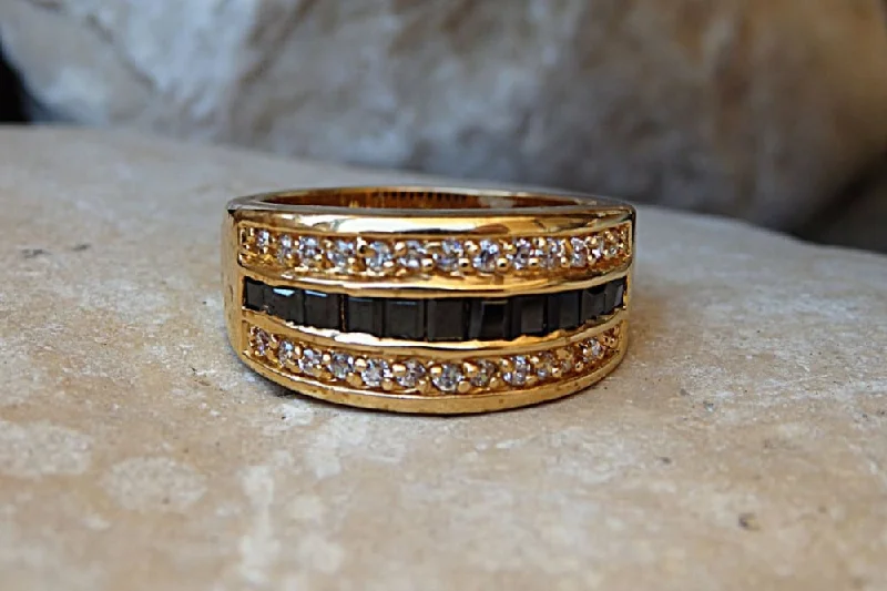 opal rings for women -Gold Onyx Ring