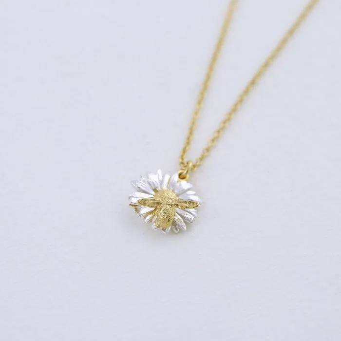 affordable necklaces for women -Daisy Necklace with Teeny Weeny Bee