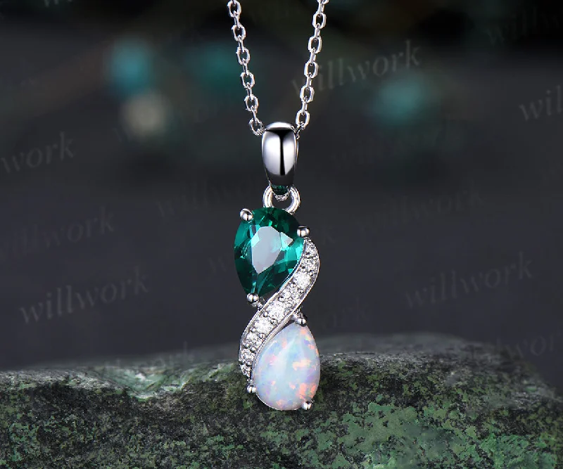 bridesmaid necklaces for women -Unique Opal Emerald Pendant Necklace Women Alternative Moissanite fire opal necklace Vintage Snake Promise Gift pear shaped pendant for mom