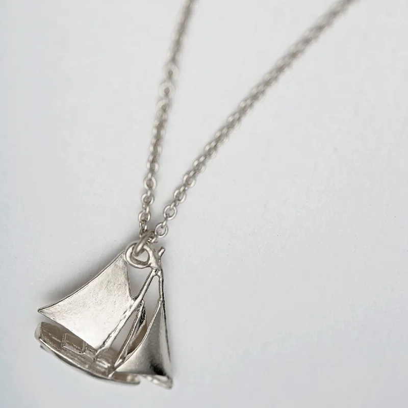 classic pearl necklaces for women -Sailing Boat Necklace