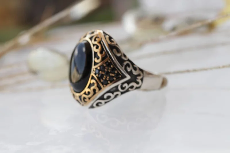 sapphire engagement rings for women -BLACK GEMSTONE RING