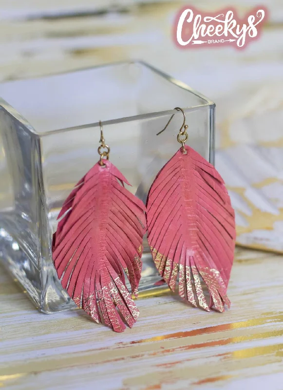 trendy hoop earrings for women -Gold Digger Feather Earrings in Coral