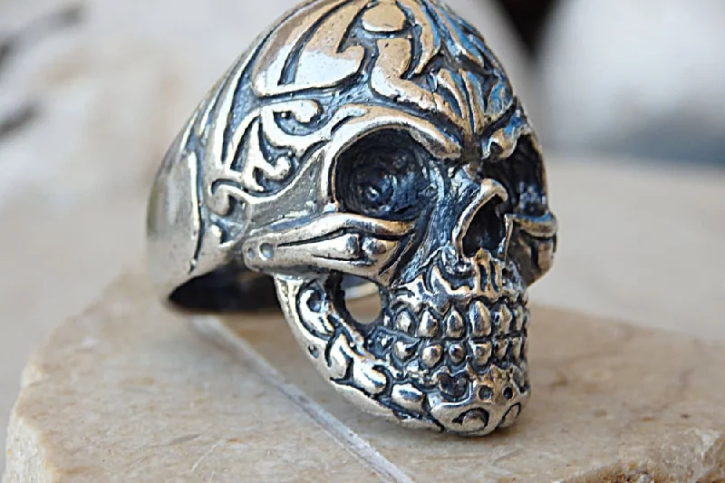 antique-style rings for women -Skull ring