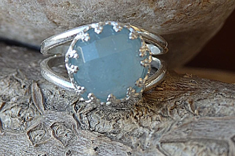 blue sapphire rings for women -Aquamarine Ring