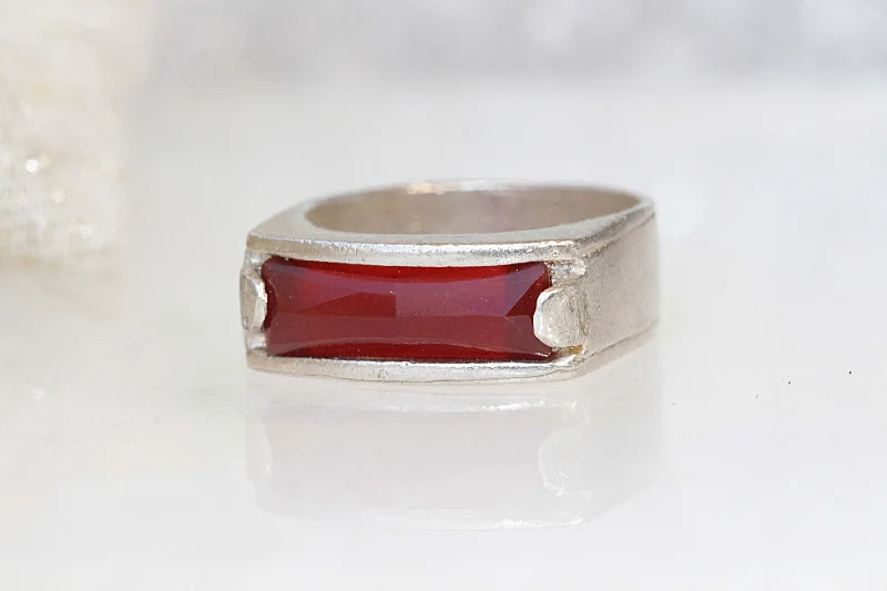 cushion-cut rings for women -Carnelian Silver Ring