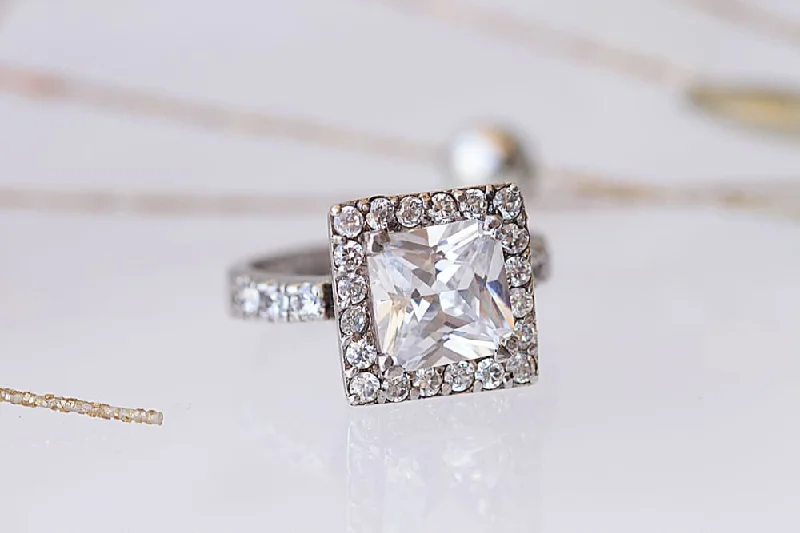 elegant wedding bands for women -SILVER SQUARE RING