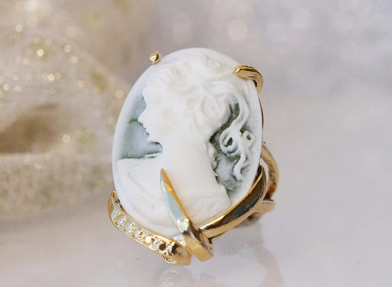 luxurious wedding rings for women -Vintage Style Cameo Ring